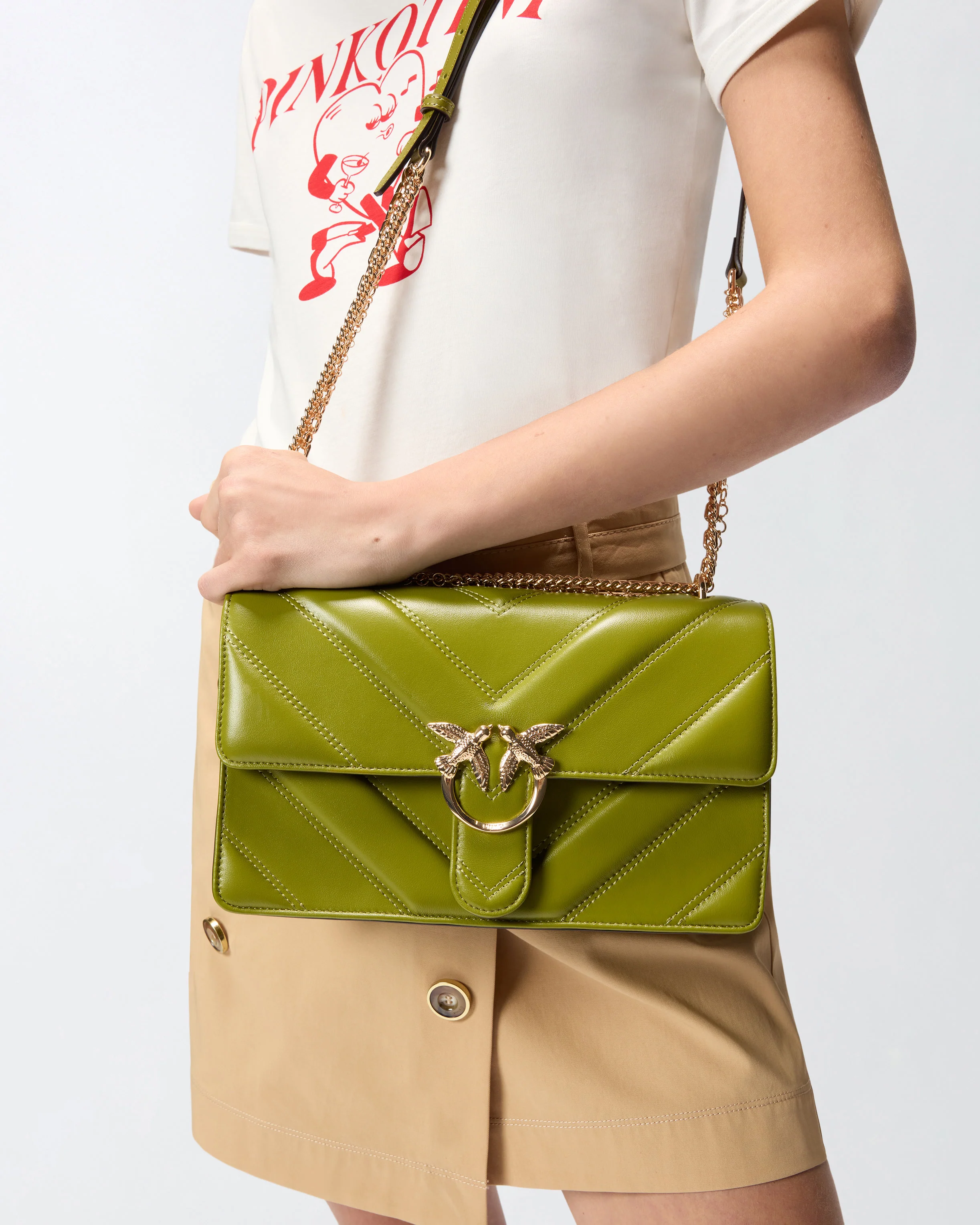 Borsa a spalla media Love Bag One in pelle e nappa chevron con tripla catena - Image 5